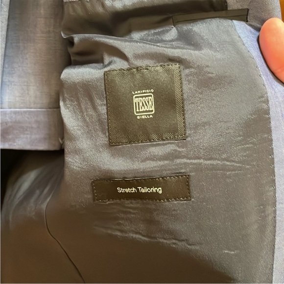 Hugo Boss HUGO BOSS Mens Suit 40R (Jacket and Pants Included) - Picture 6 of 11